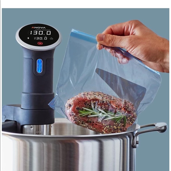 Anova Precision Cooker - Picture 5 of 7